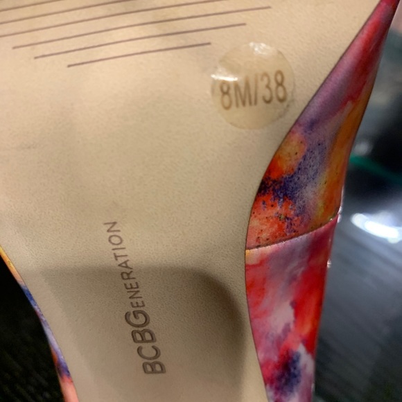 High Heels - Picture 5 of 5